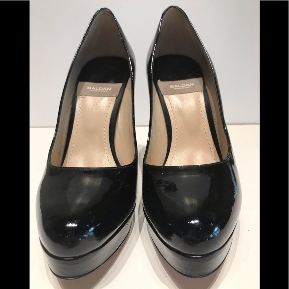 Baldan 🇮🇹 HH black patent platform round toe